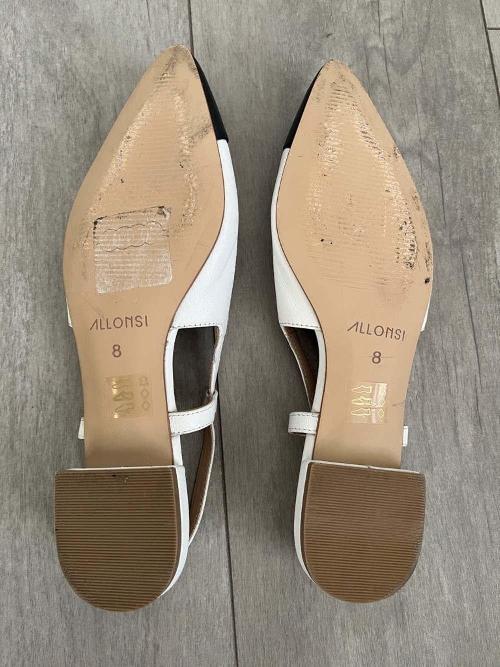 ALONSI Milana White and Black Leather Two-Tone Slingback Flats, Size 8 - Picture 10 of 10